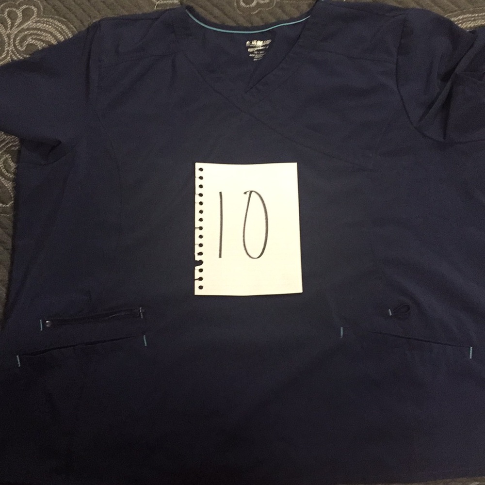 Scrub set.